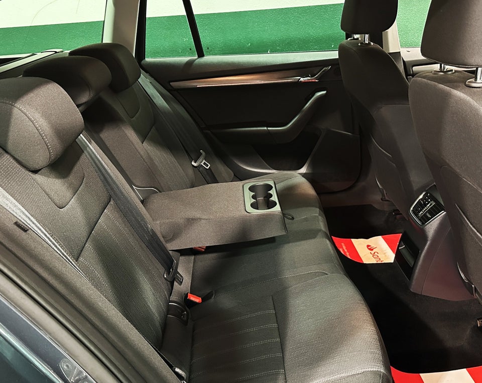 Skoda Octavia 2,0 TDi 150 Style Combi DSG 5d