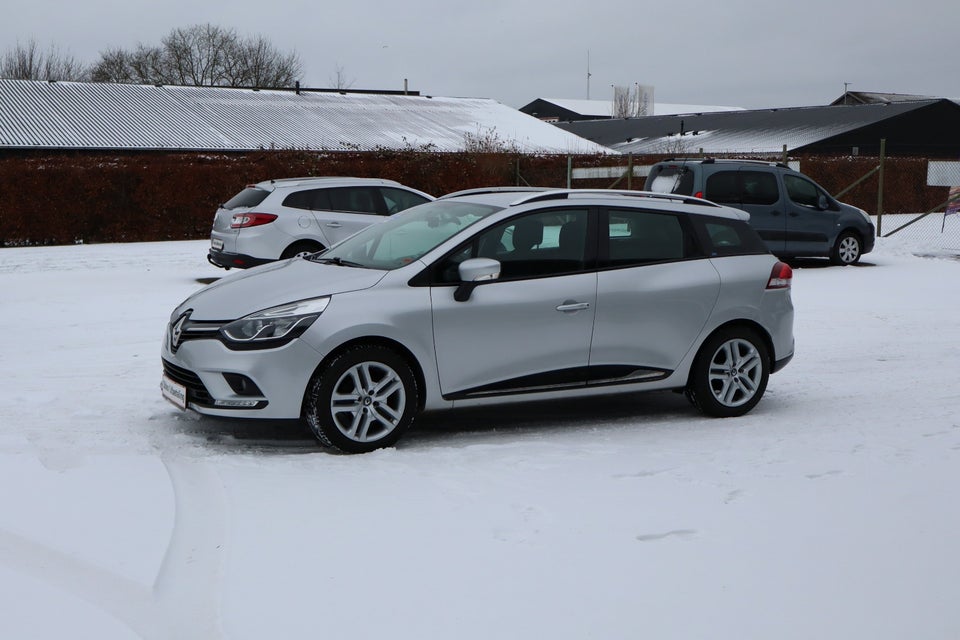 Renault Clio IV 0,9 TCe 90 Limited Sport Tourer 5d