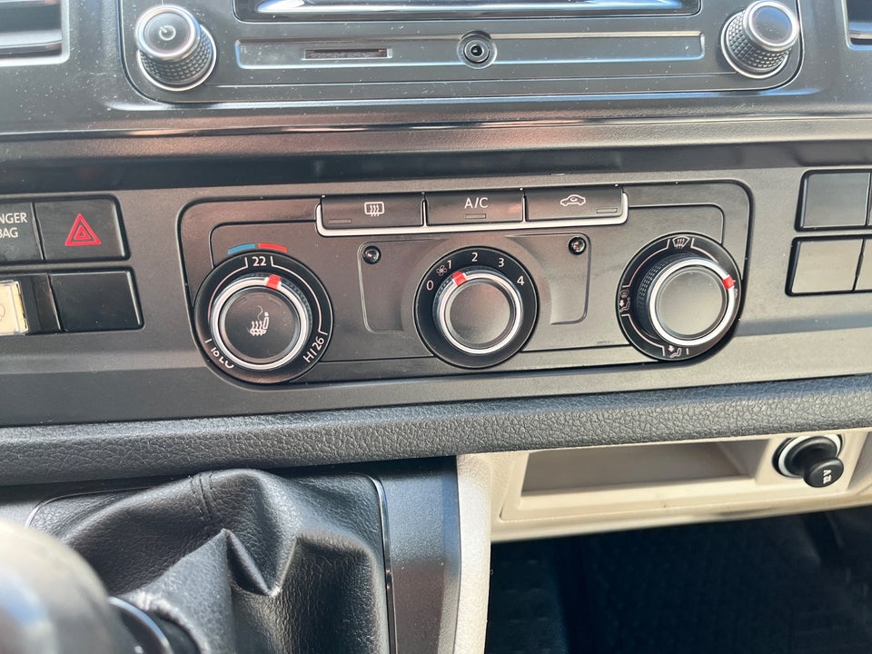 VW Transporter 2,0 TSi 150 Ladvogn lang 2d