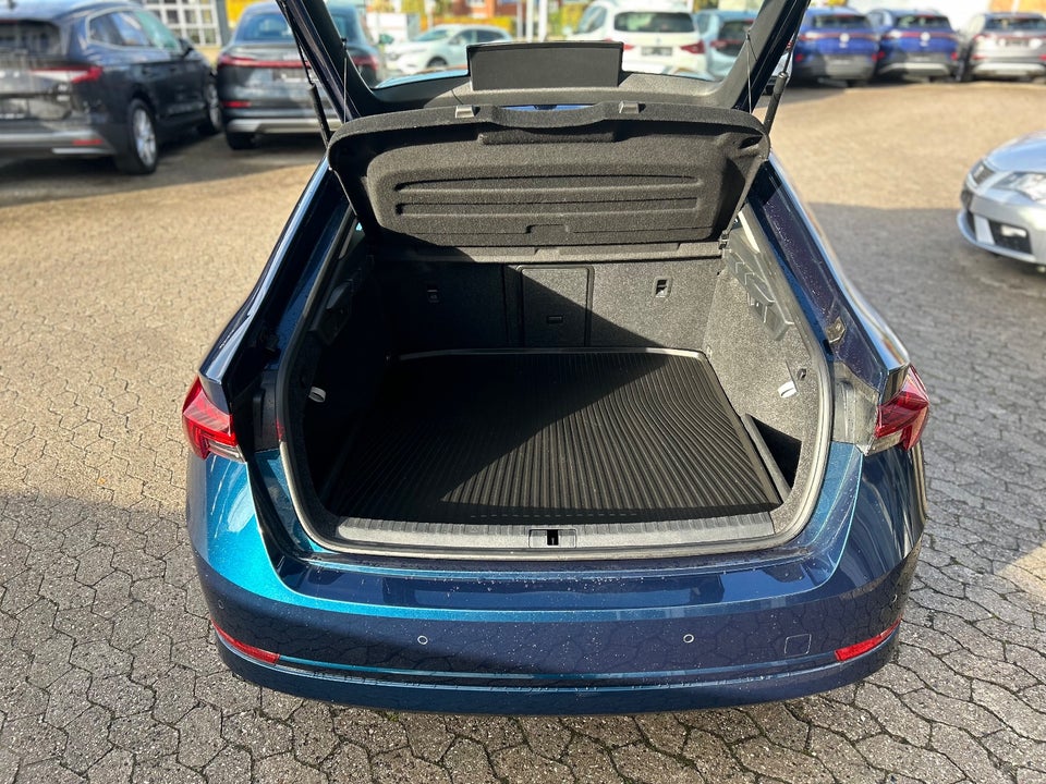 Skoda Octavia 1,4 TSi iV Plus DSG 5d