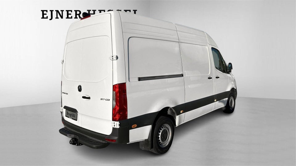 Mercedes Sprinter 317 2,0 CDi A2 Kassevogn aut. RWD