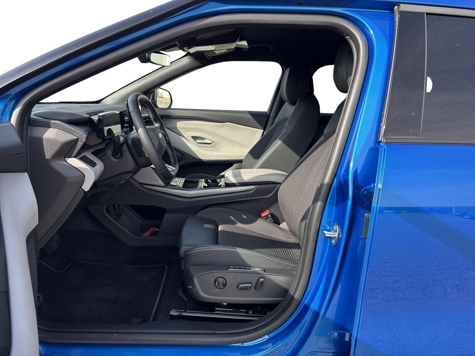 Ford Capri 77 Select Extended Range 5d