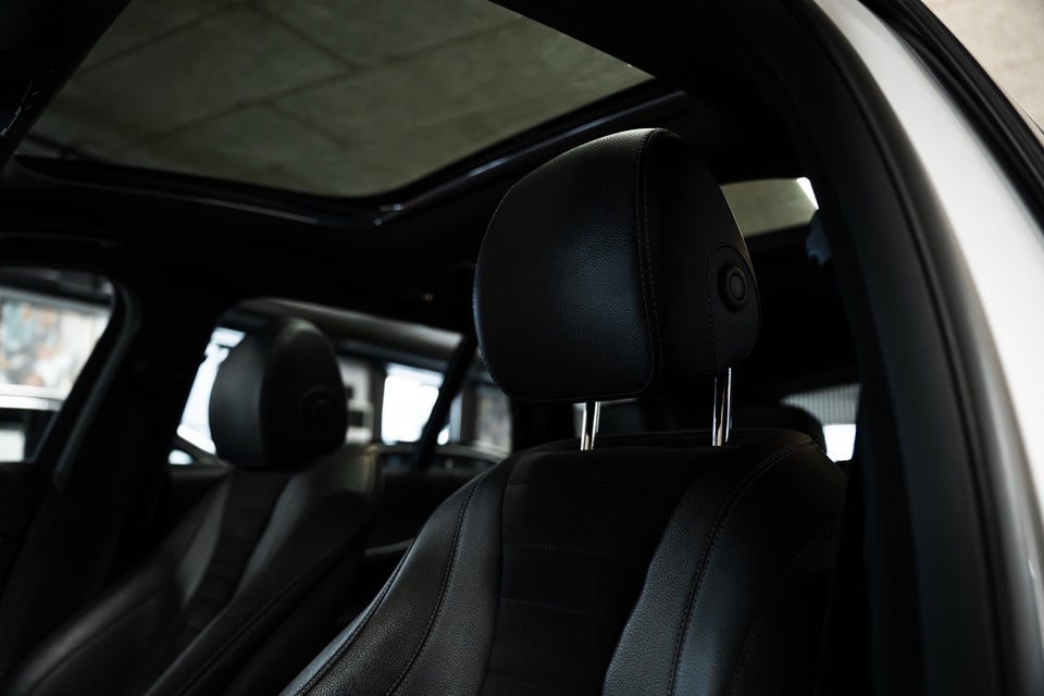 Mercedes E220 d 2,0 aut. 4Matic 4d