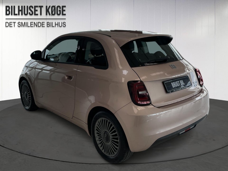Fiat 500e 42 Icon 3d