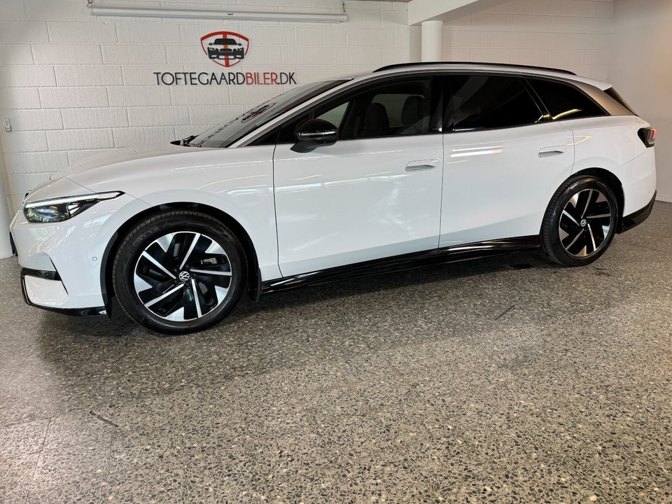 VW ID.7 77 Pro Tourer 5d