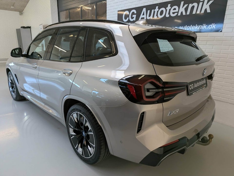 BMW iX3 Charged Plus M-Sport 5d