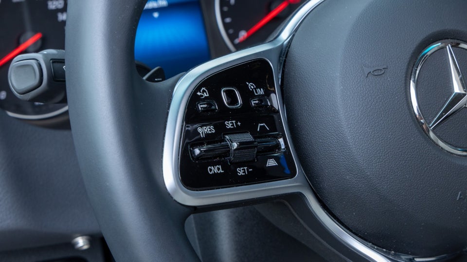 Mercedes Kabe 2,0 Travel Master 750 LGB NOVUM aut. 3d