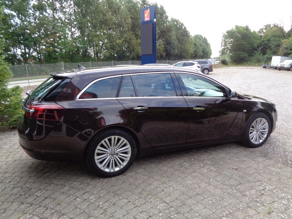 Opel Insignia 2,0 CDTi 170 Cosmo Sports Tourer 5d