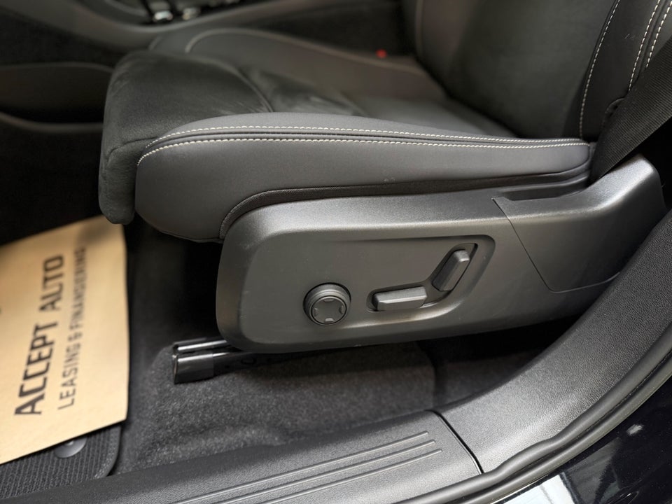 Volvo XC40 P6 ReCharge Ultimate 5d