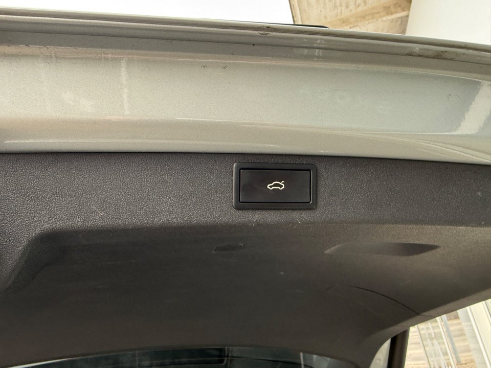 Skoda Enyaq 80 iV Suite 5d