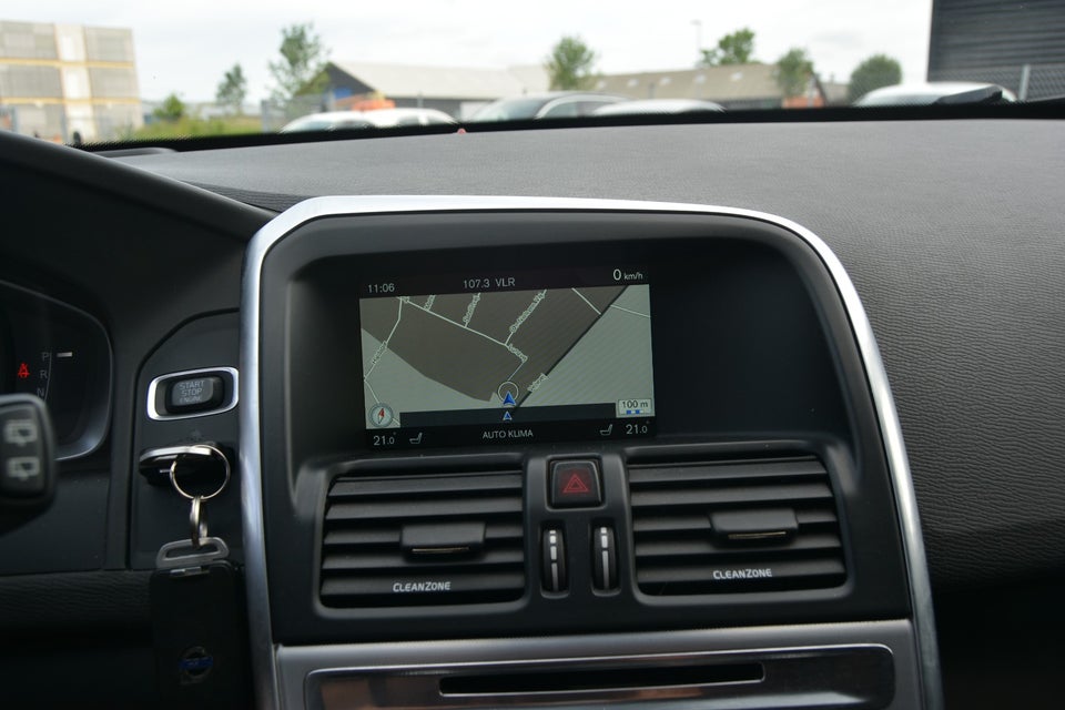 Volvo XC60 2,4 D4 190 Momentum aut. AWD 5d