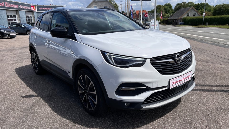 Opel Grandland X 1,6 Hybrid Cosmo Prestige aut. 5d