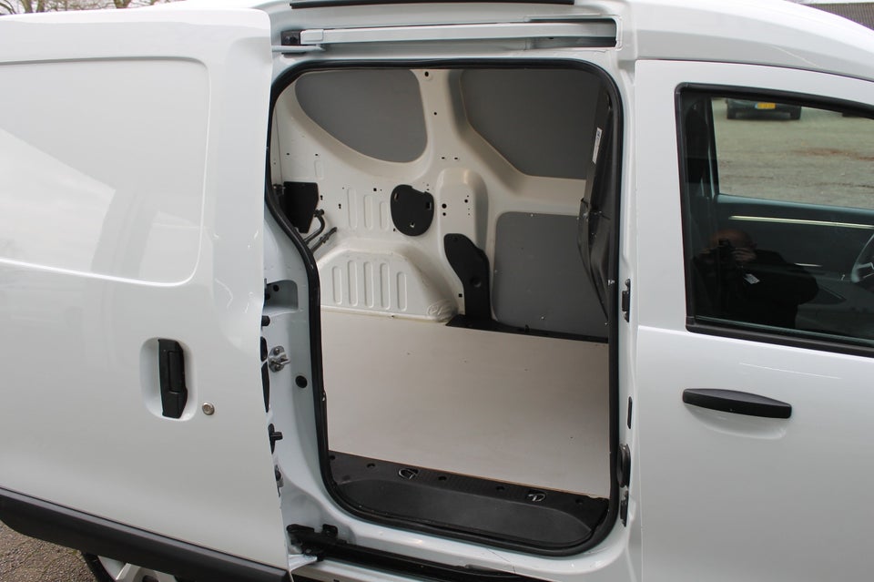 Dacia Dokker 1,5 dCi 95 Essential Tekno Van 5d
