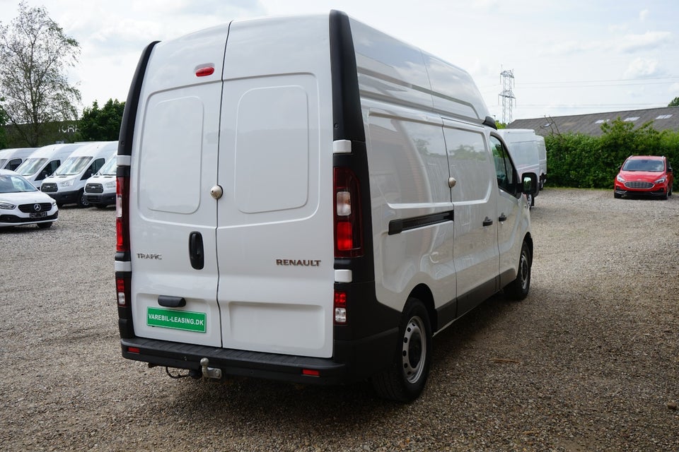 Renault Trafic T29 2,0 dCi 145 L2H2