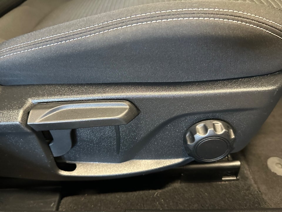 Ford Focus 1,5 EcoBlue Titanium 5d