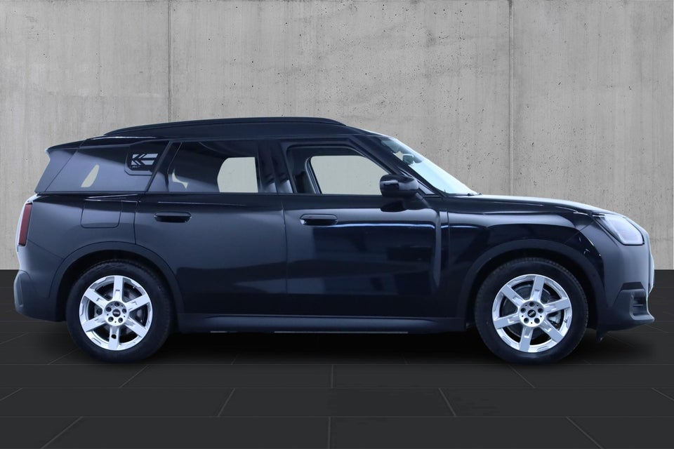 MINI Countryman SE Classic Trim M+ ALL4 5d