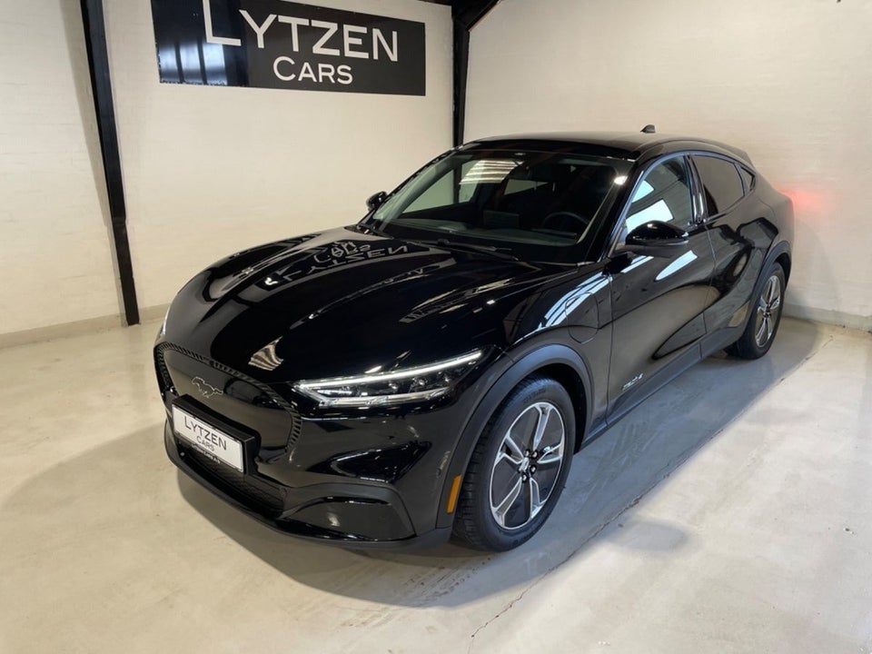 Ford Mustang Mach-E 78 Standard Range 5d