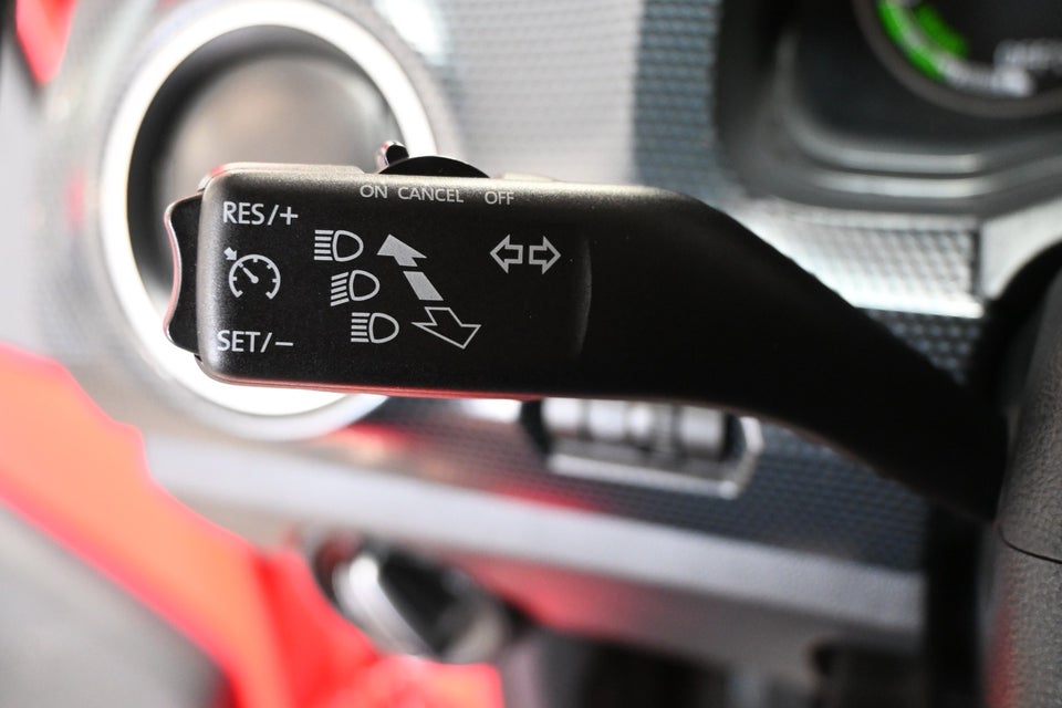 VW e-Up! Move Up! 5d