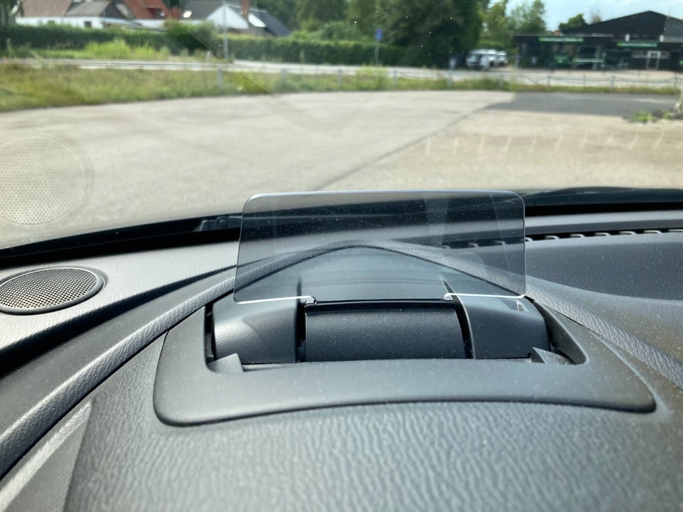 Mazda 2 1,5 SkyActiv-G 90 Cosmo 5d