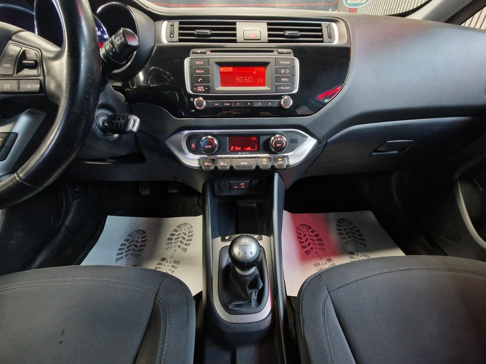 Kia Rio 1,2 CVVT Limited 5d