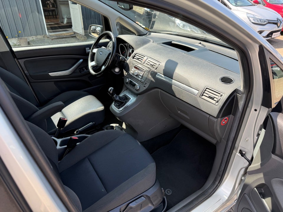 Ford C-MAX 1,6 Ambiente 5d