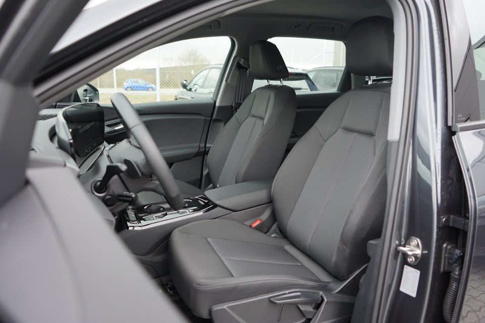 Audi Q6 e-tron Progress performance 5d