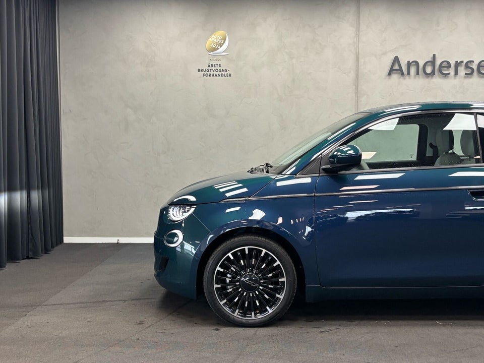 Fiat 500e 42 la Prima by Bocelli 3d
