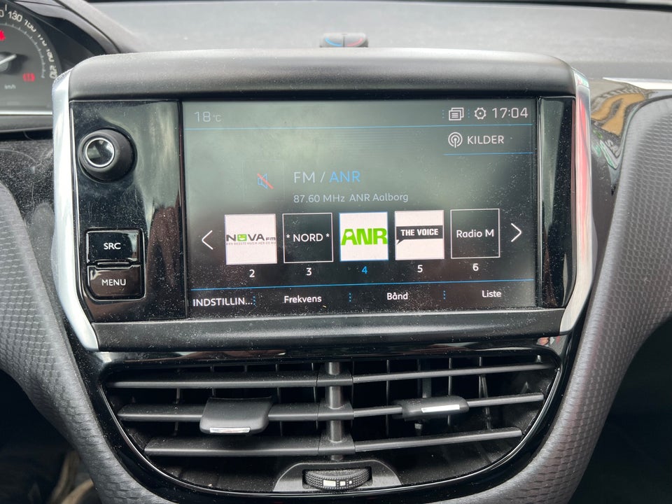 Peugeot 208 1,5 BlueHDi 100 Allure Sky 5d