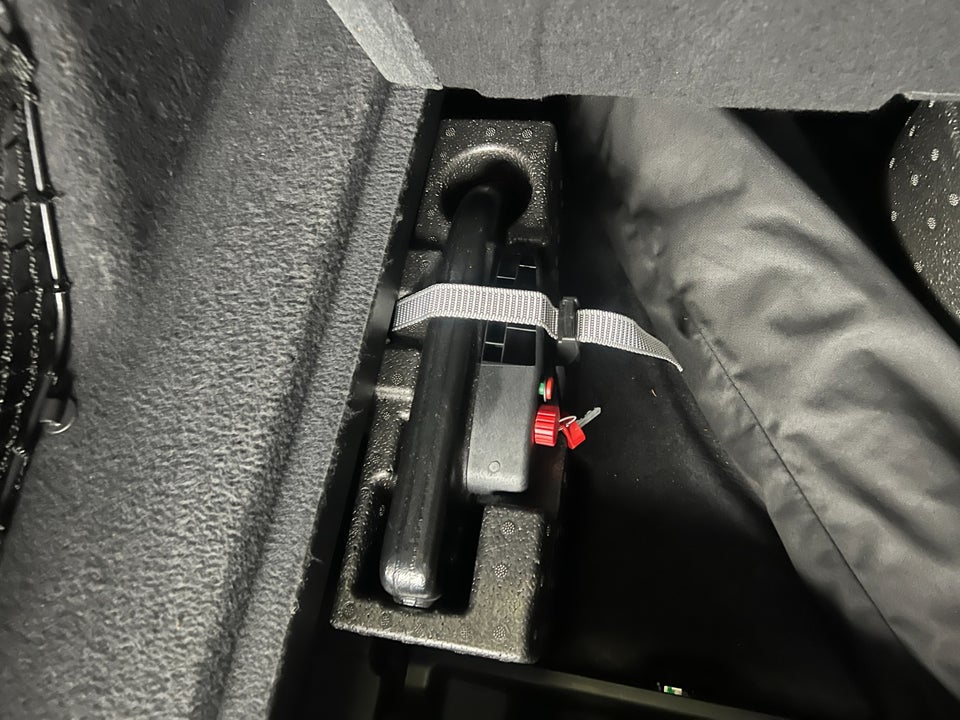 Audi e-tron 55 S-line quattro 5d