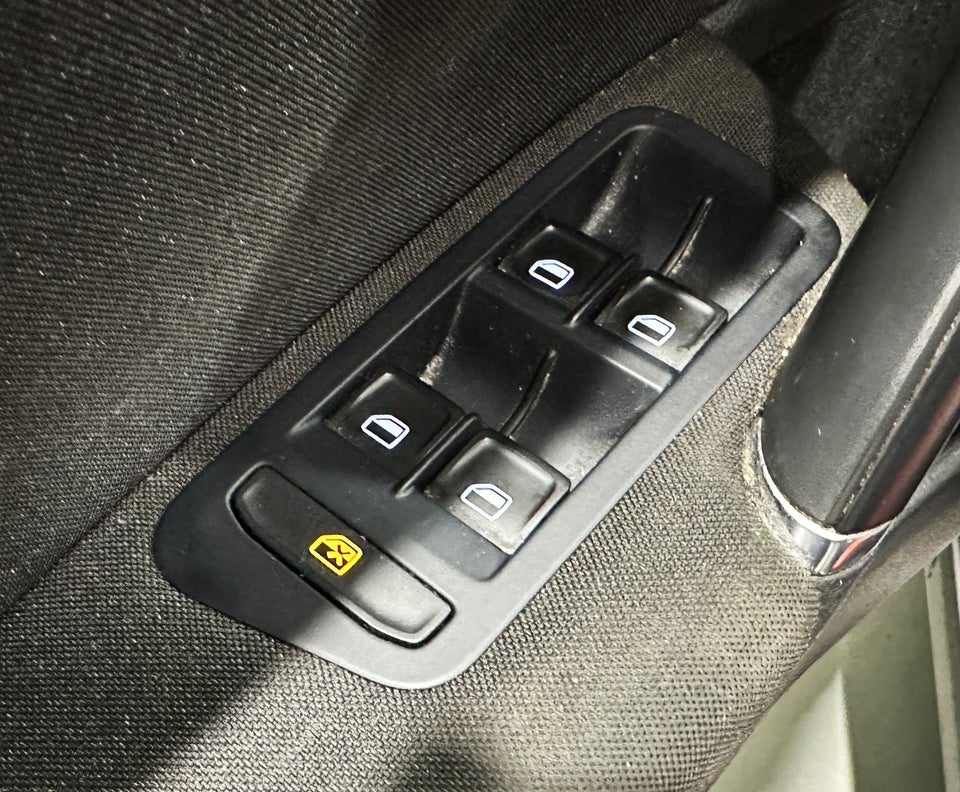 VW Golf VII 1,6 TDi 105 BlueMotion 5d