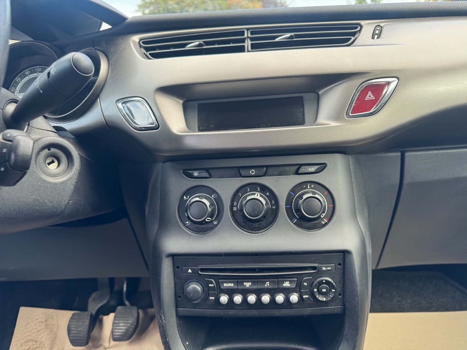 Citroën C3 1,0 VTi 68 Attraction 5d