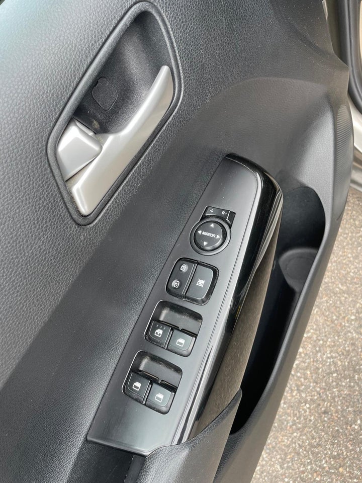 Kia Picanto 1,0 MPi Advance 5d