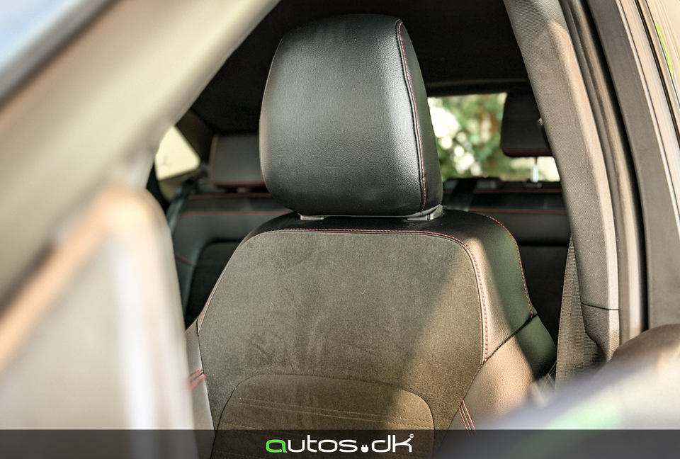 Ford Kuga 2,5 PHEV ST-Line CVT 5d