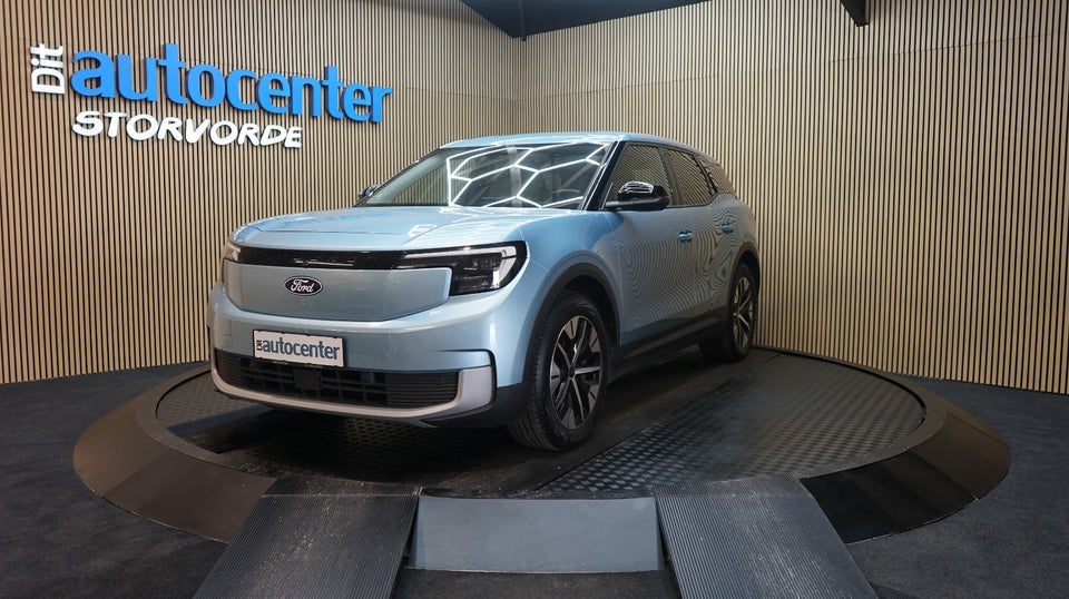 Ford Explorer 79 Select Extended Range 5d