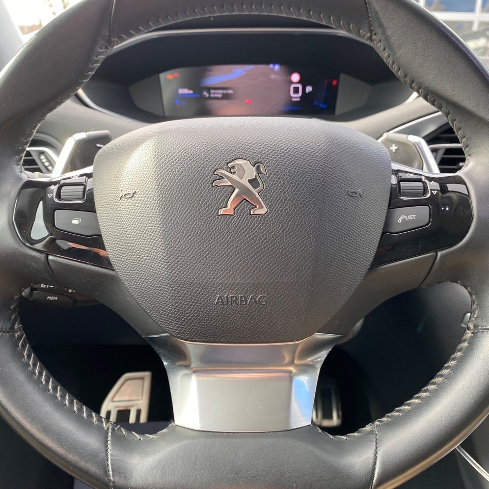 Peugeot 308 1,5 BlueHDi 130 Allure Pack SW EAT8 5d