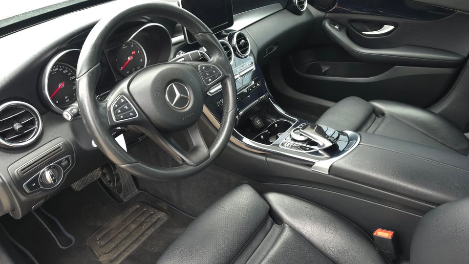 Mercedes C220 d 2,2 Business aut. 4d