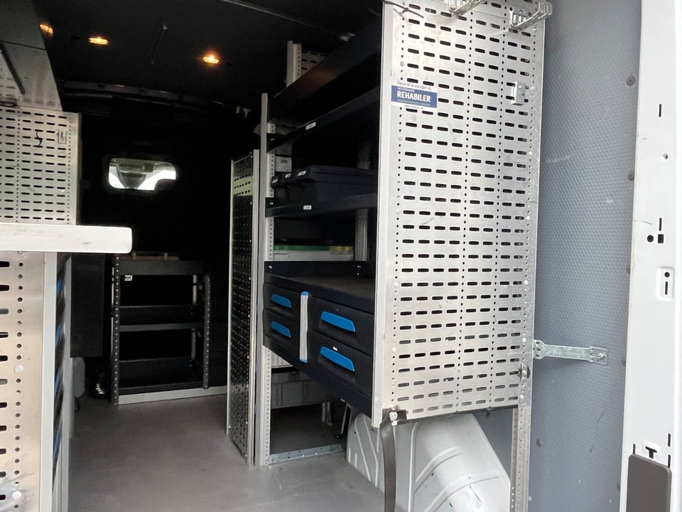 Ford Transit 350 L2 Van 2,0 TDCi 130 Trend H2 FWD