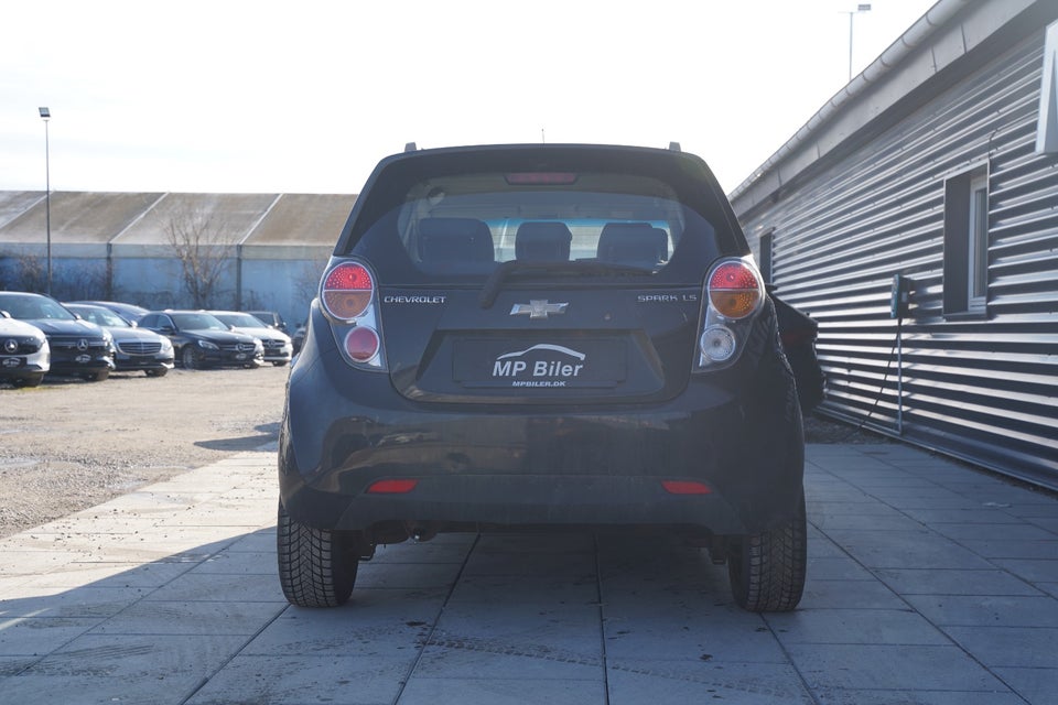 Chevrolet Spark 1,0 LS 5d
