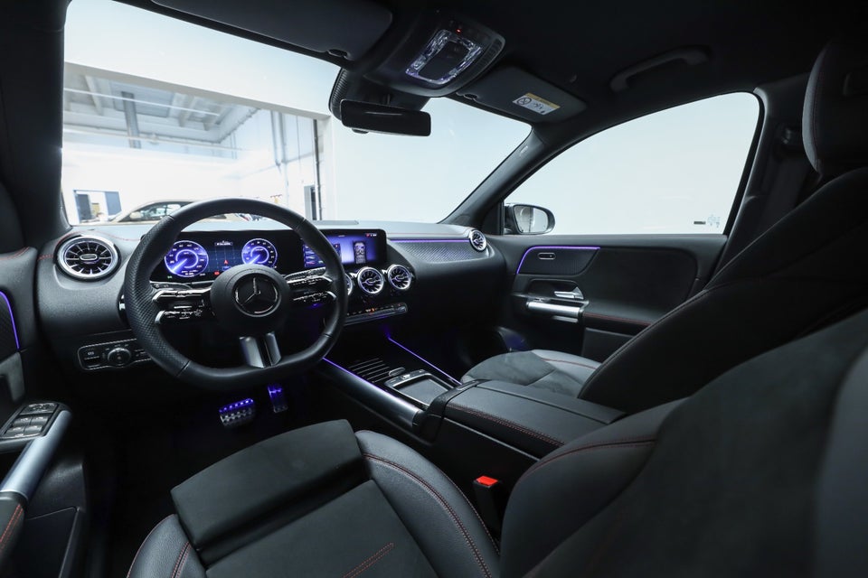 Mercedes EQA350 AMG Advance 4Matic 5d