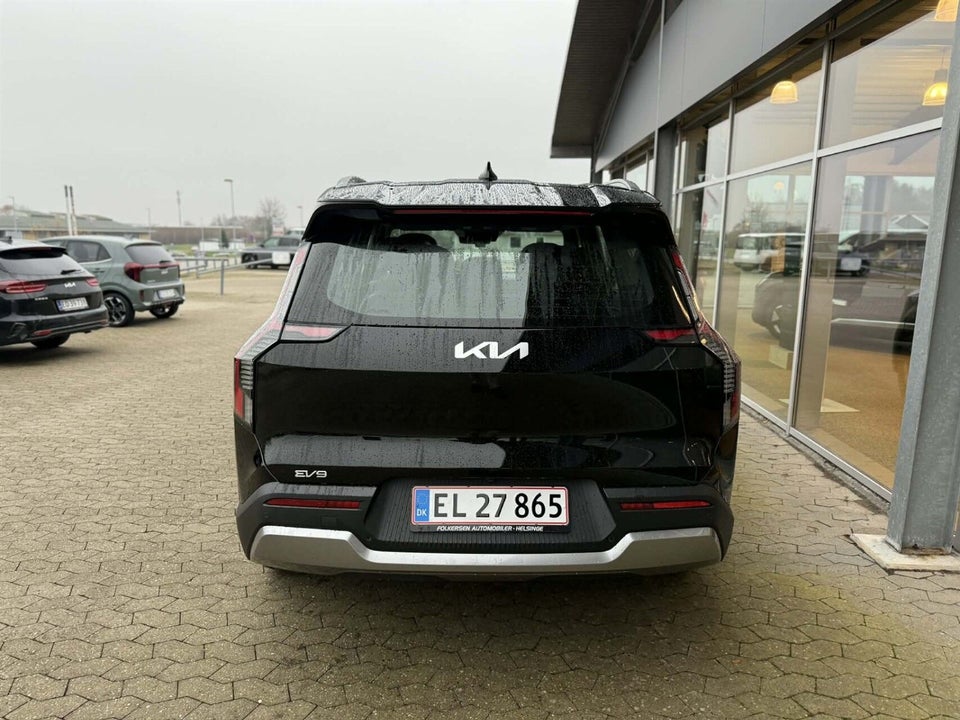 Kia EV9 76 Standard Range Upgrade RWD 7prs 5d