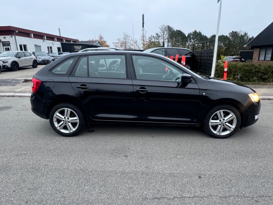 Skoda Rapid 1,6 TDi 105 Active Spaceback GreenTec 5d