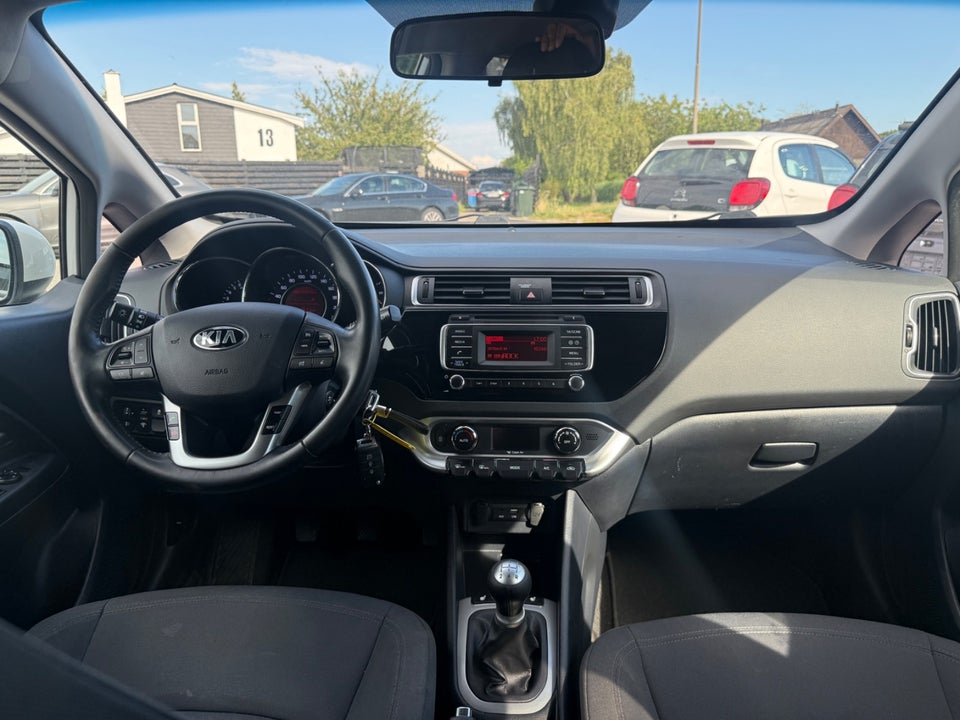 Kia Rio 1,2 CVVT Attraction 5d