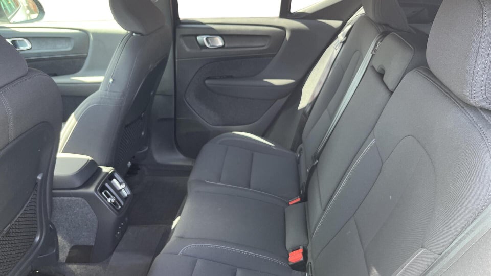 Volvo EX40 Extended Range Core 5d