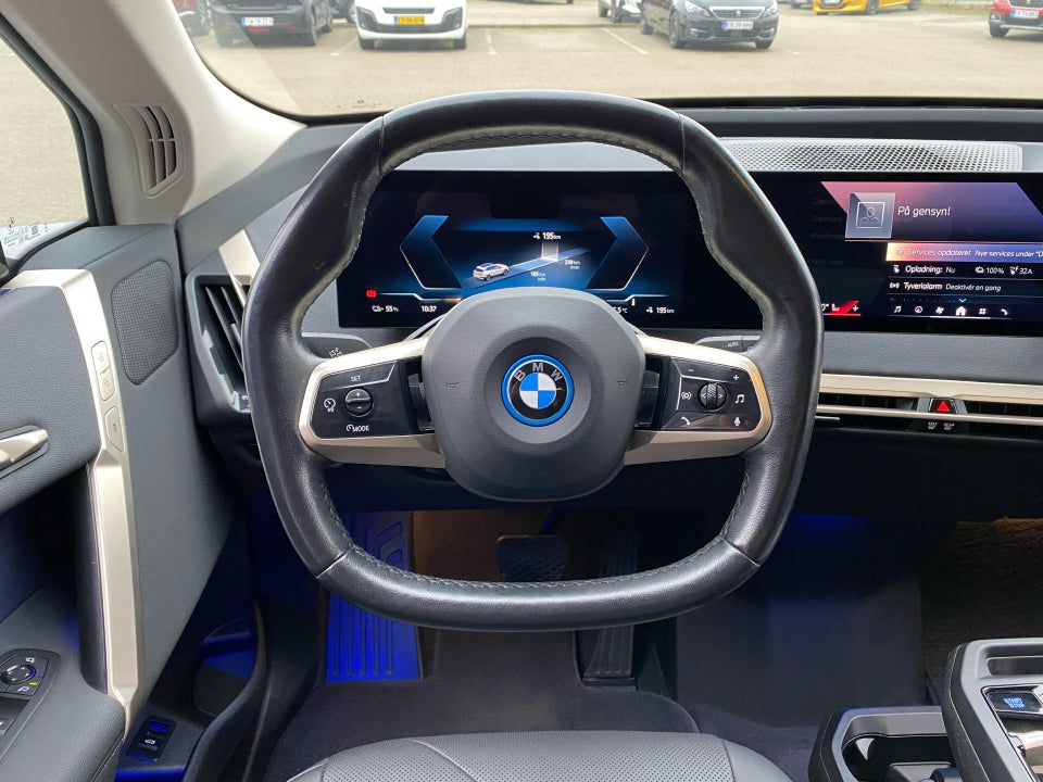 BMW iX xDrive40 Sport 5d