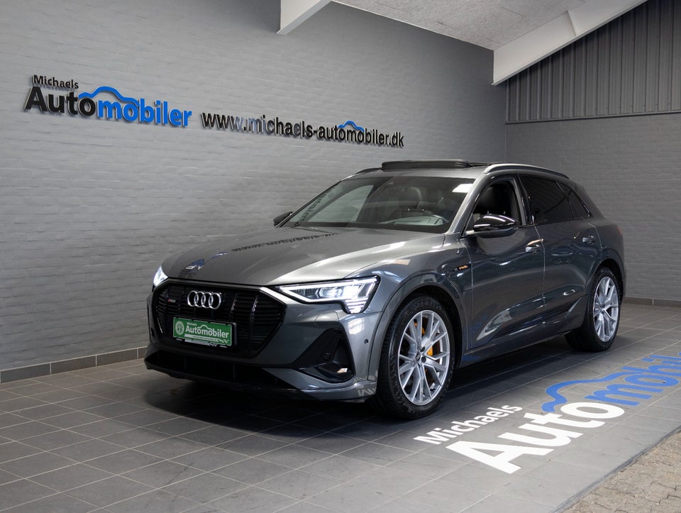 Audi e-tron 55 S-line quattro 5d