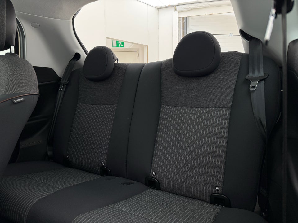 Fiat 500e 42 Icon 3+1 4d