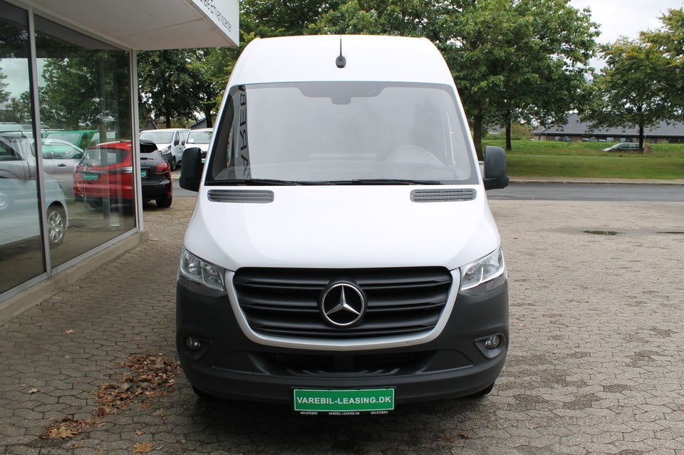 Mercedes Sprinter 317 2,0 CDi A2 Kassevogn aut. RWD