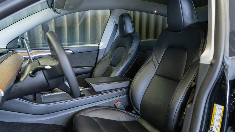 Tesla Model Y Performance AWD 5d