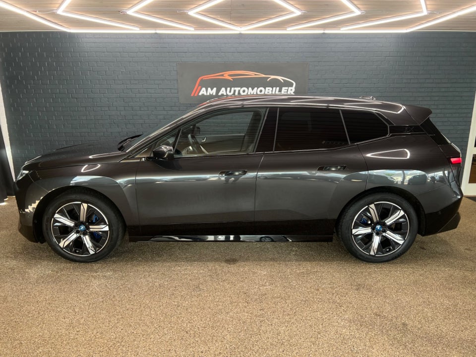 BMW iX xDrive40 M-Sport 5d