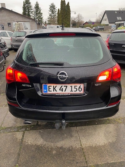 Opel Astra 2,0 CDTi 160 Enjoy Sports Tourer 5d